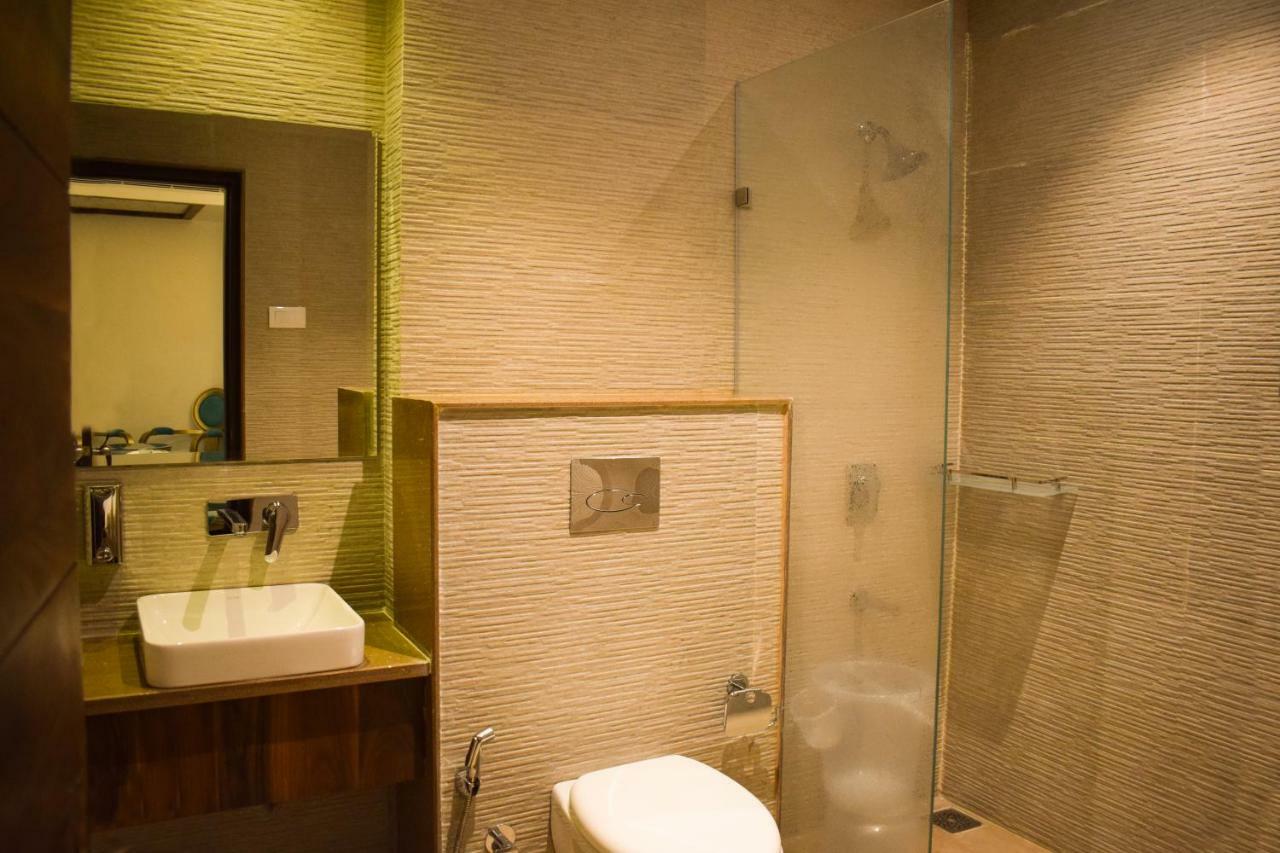 One Earth Gg Regency Hotel Amritsar Luaran gambar