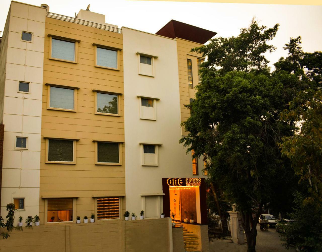 One Earth Gg Regency Hotel Amritsar Luaran gambar